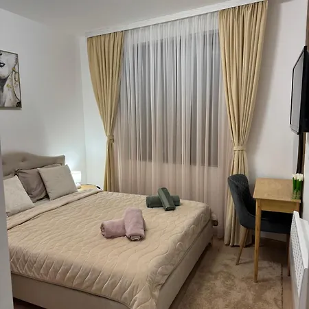 Anna Lux Апартаменты *